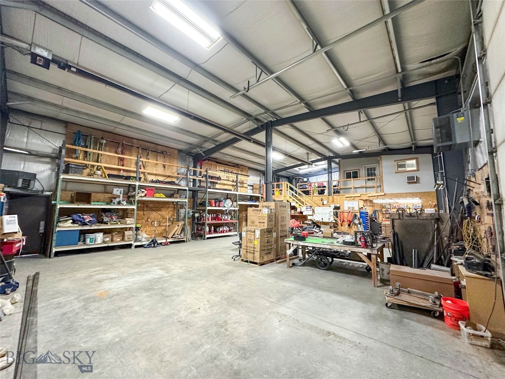 4498 Jackrabbit Lane, Belgrade MT 59714