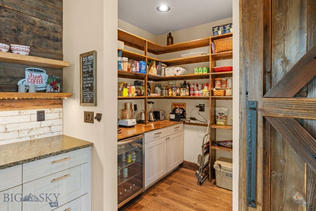 4186 Stimson Lane, Belgrade MT 59714