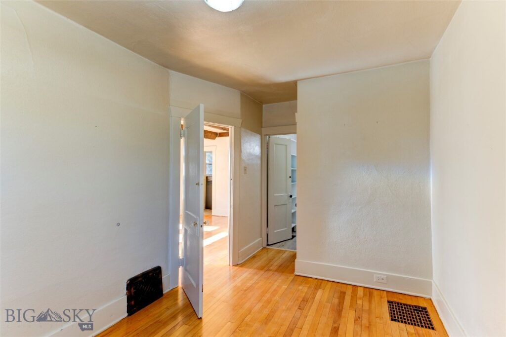 327 & 329 N 2nd Street, Livingston MT 59047