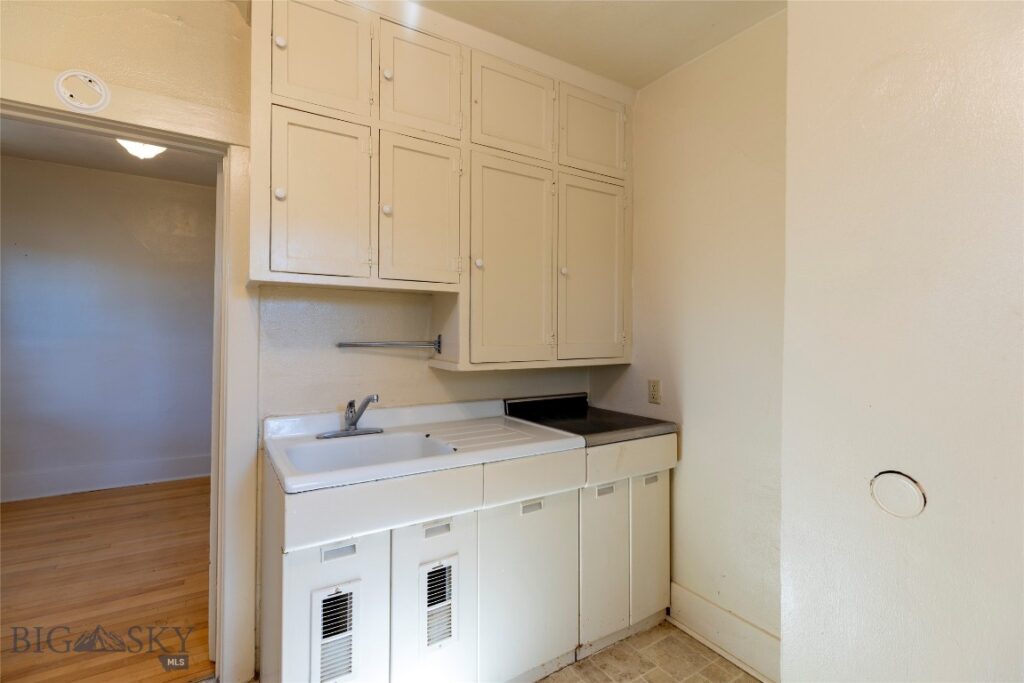 327 & 329 N 2nd Street, Livingston MT 59047