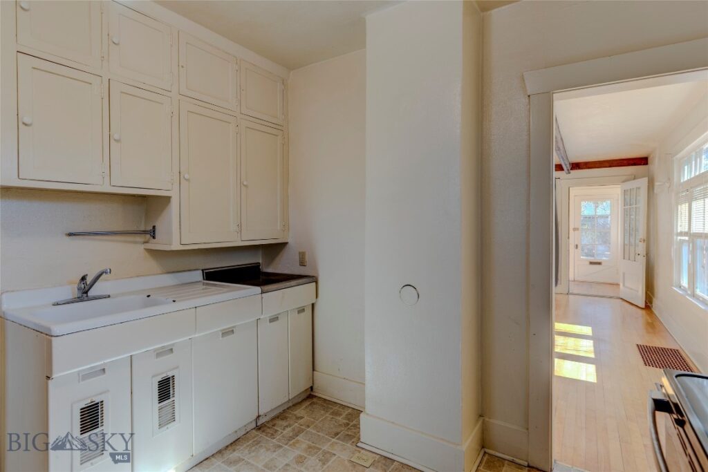 327 & 329 N 2nd Street, Livingston MT 59047