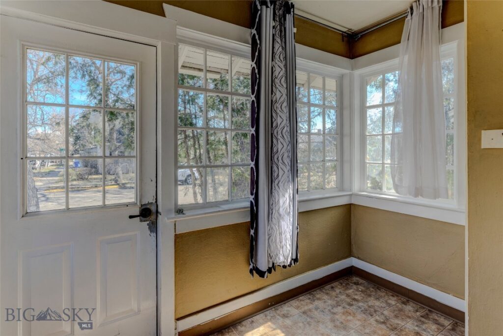 327 & 329 N 2nd Street, Livingston MT 59047