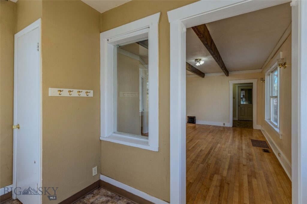 327 & 329 N 2nd Street, Livingston MT 59047