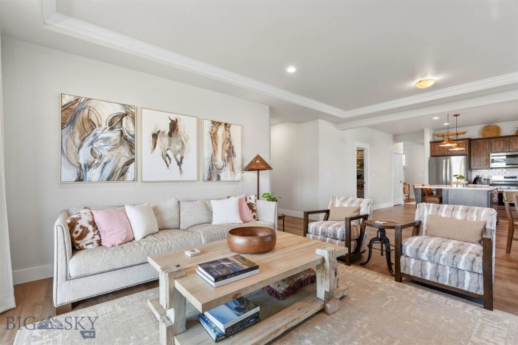 897 White Horse Loop, Bozeman MT 59718