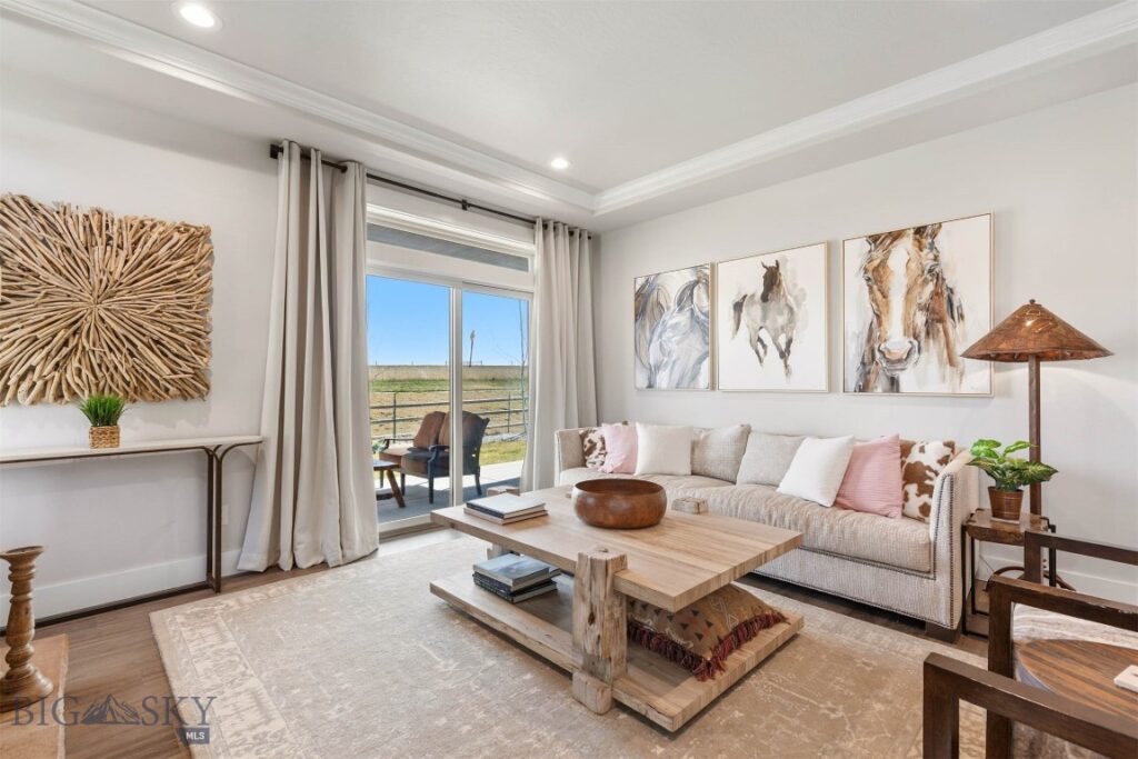 897 White Horse Loop, Bozeman MT 59718