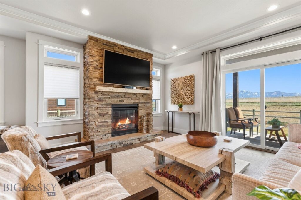 897 White Horse Loop, Bozeman MT 59718