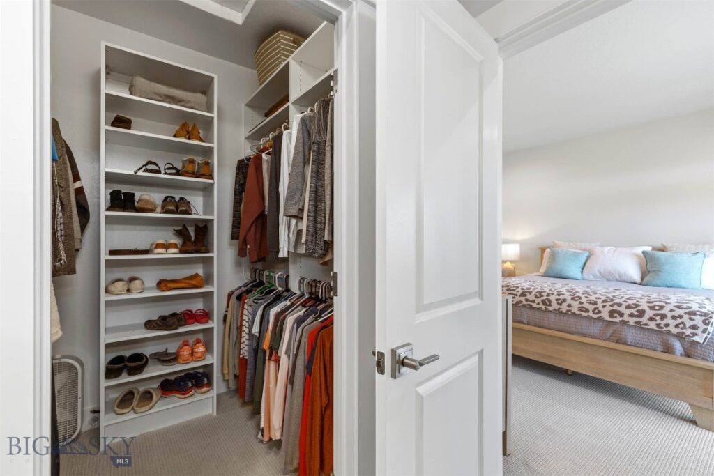 897 White Horse Loop, Bozeman MT 59718