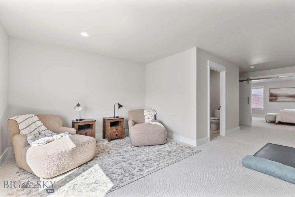 897 White Horse Loop, Bozeman MT 59718