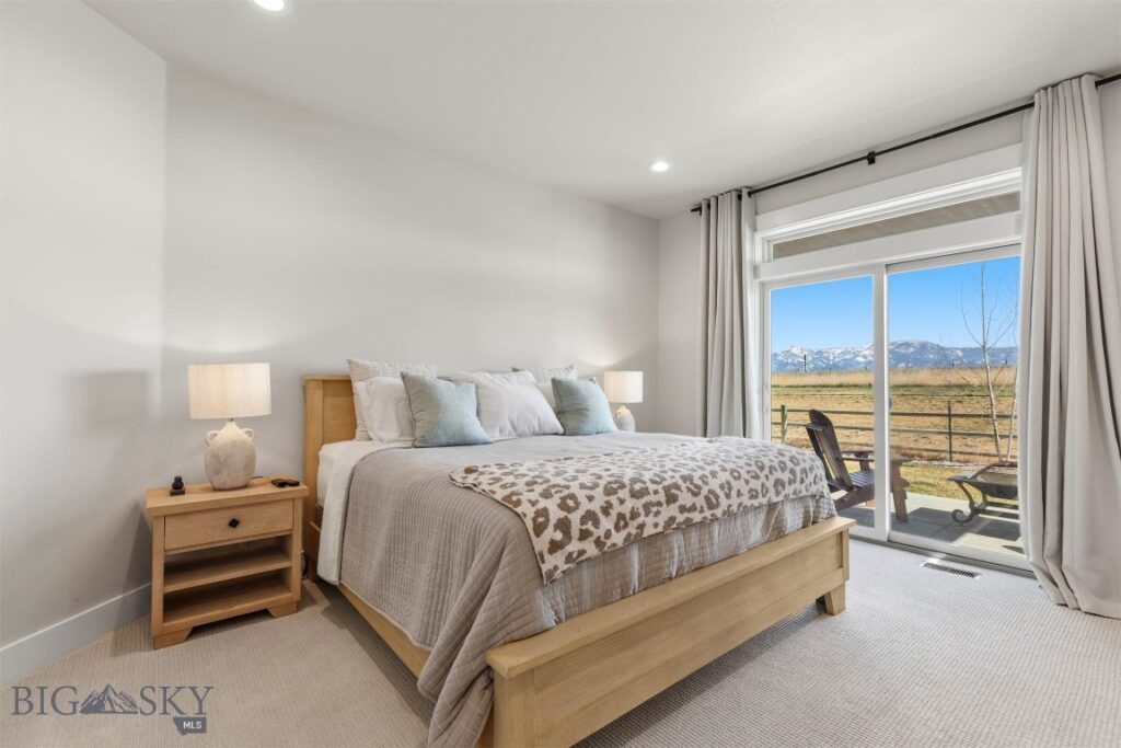 897 White Horse Loop, Bozeman MT 59718