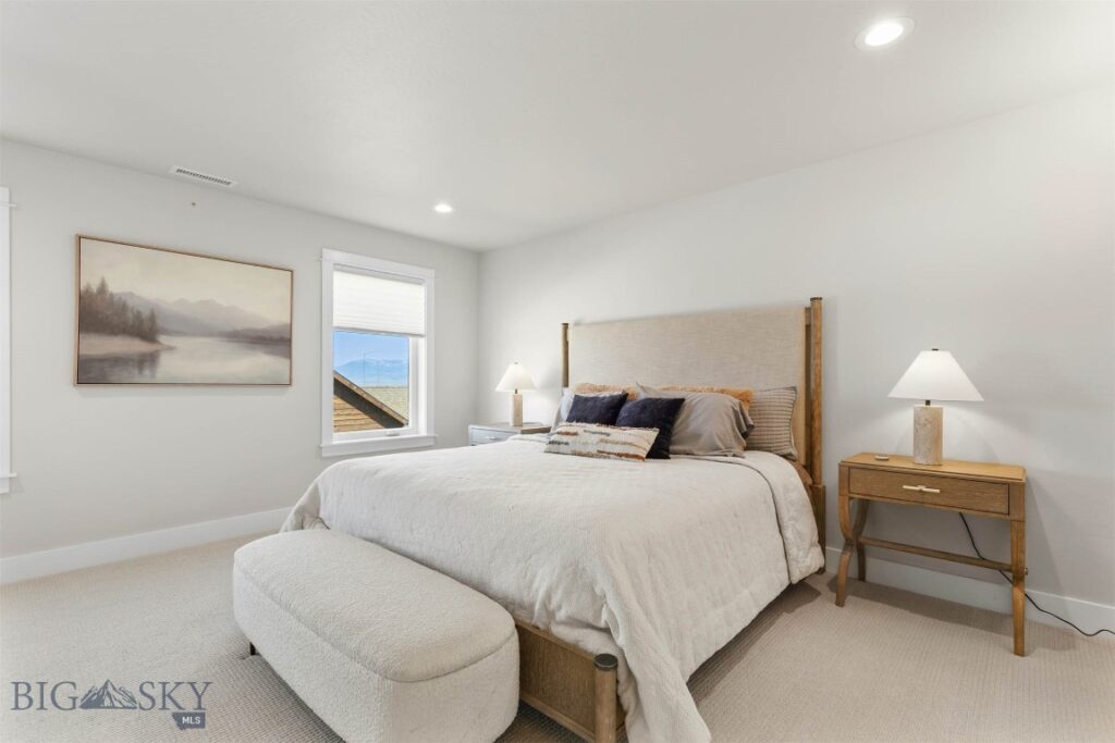 897 White Horse Loop, Bozeman MT 59718