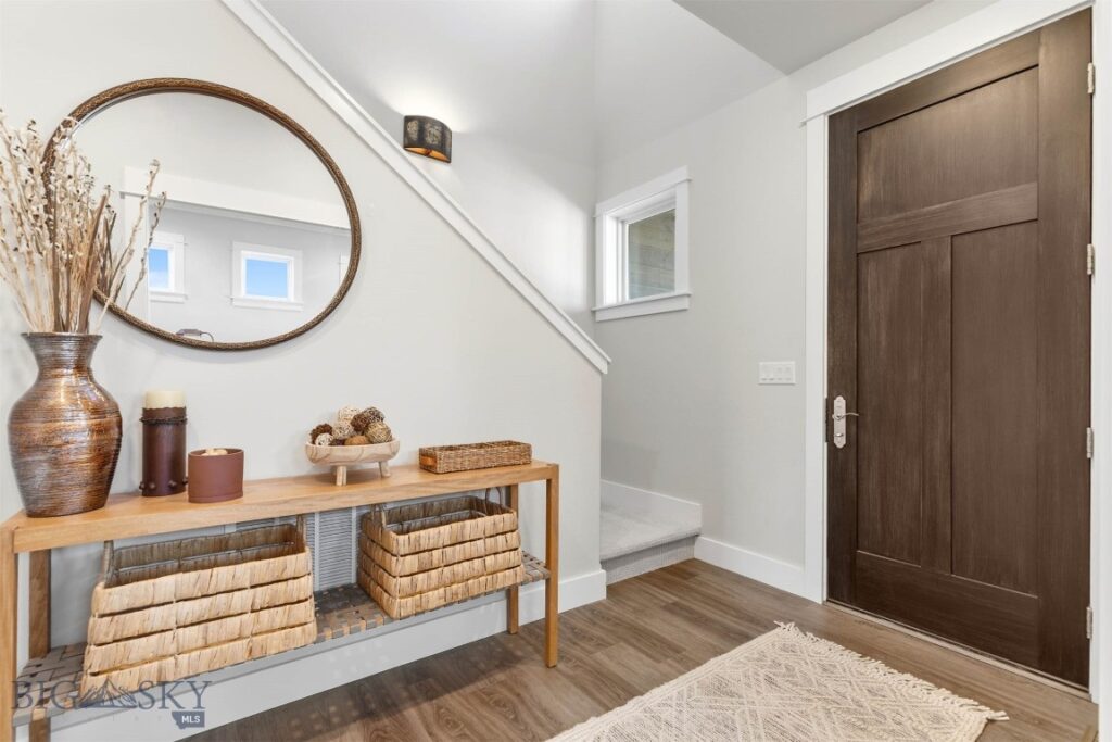 897 White Horse Loop, Bozeman MT 59718