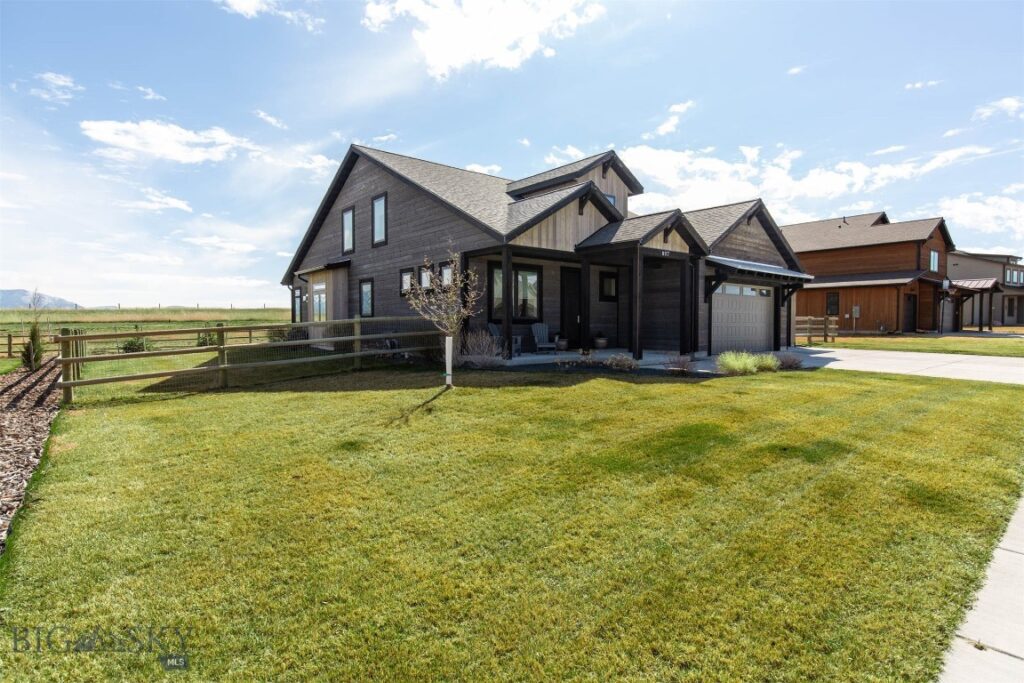 897 White Horse Loop, Bozeman MT 59718