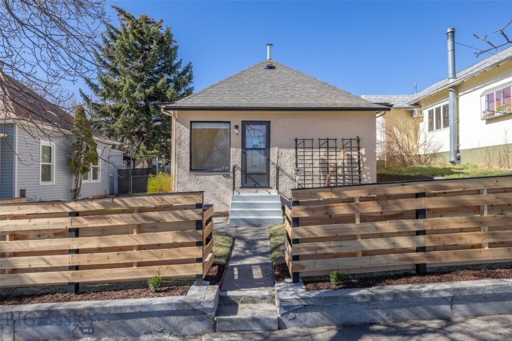 421 N C Street, Livingston MT 59047