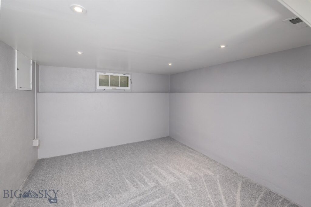 421 N C Street, Livingston MT 59047