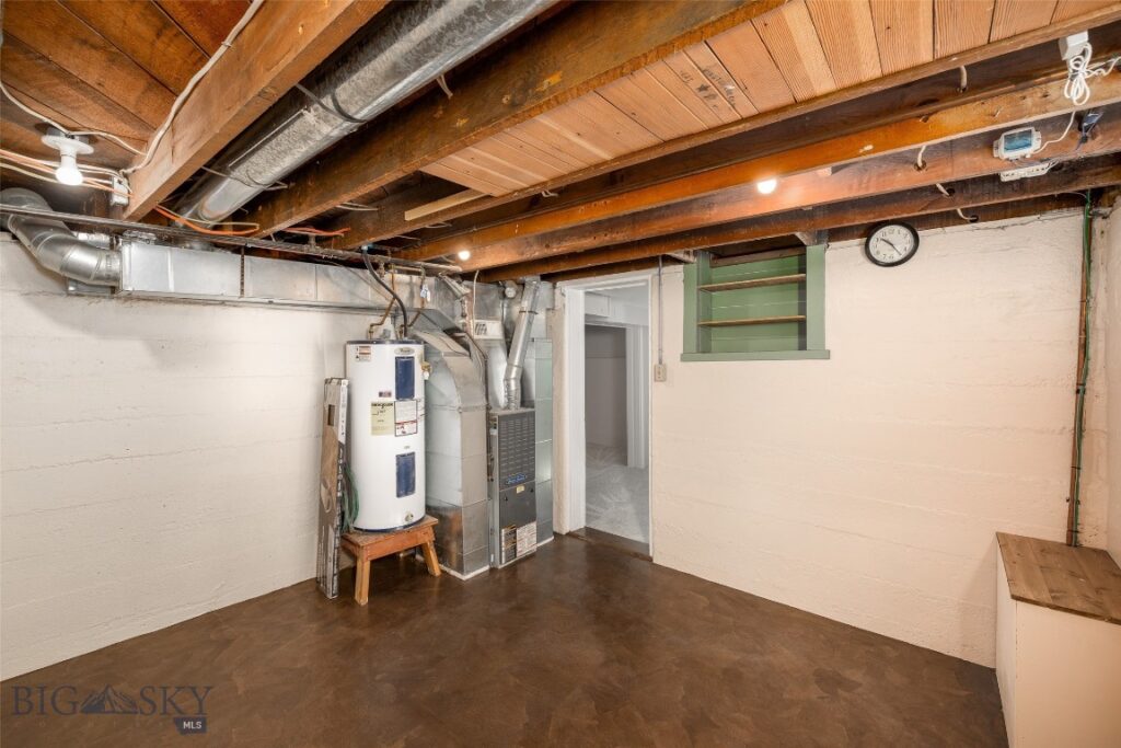 421 N C Street, Livingston MT 59047