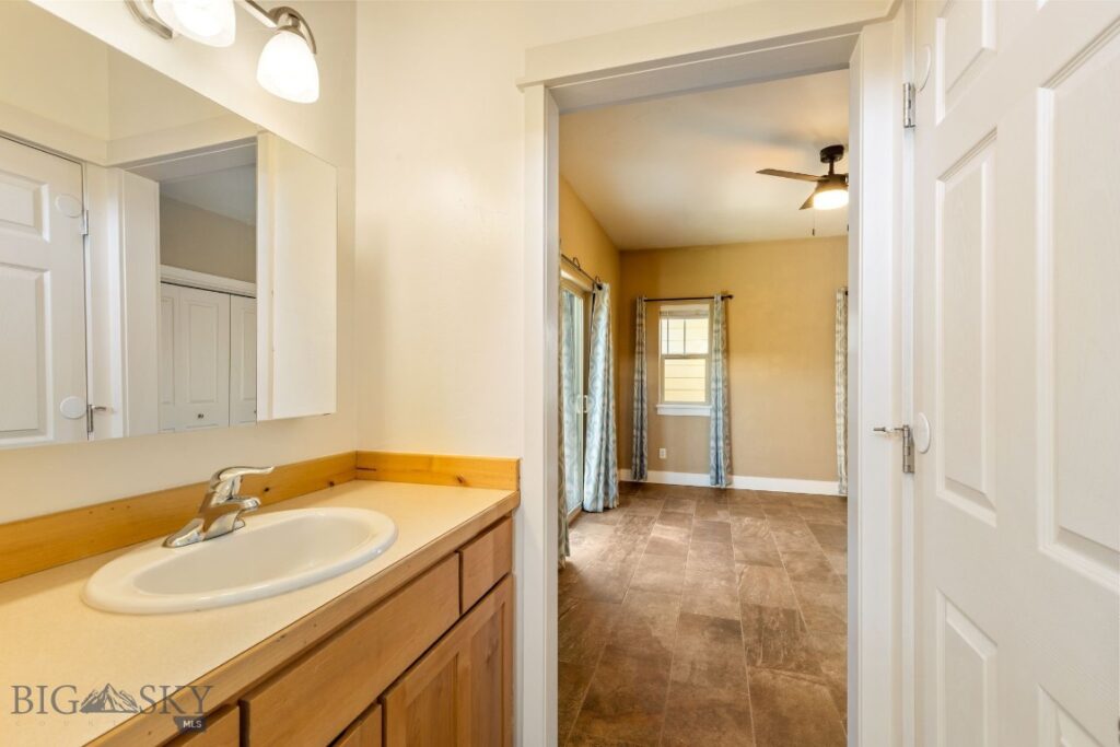 611 N 15th Avenue, Bozeman MT 59715