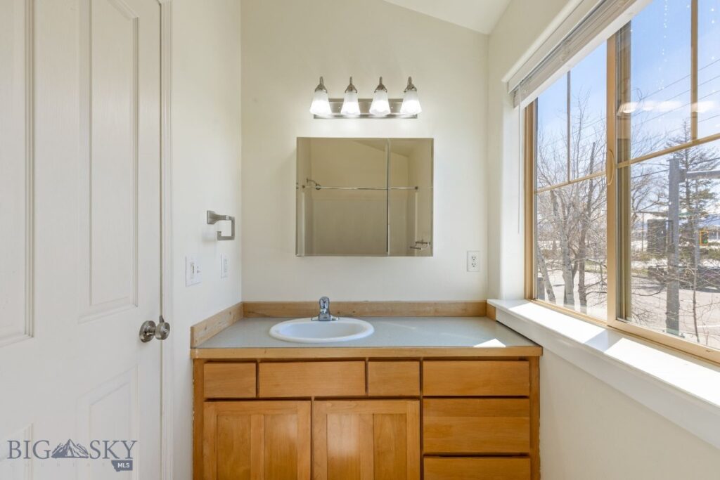 611 N 15th Avenue, Bozeman MT 59715