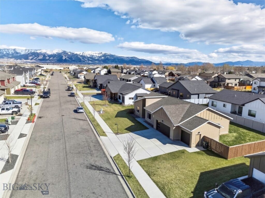 1306 Scooter Lane, Belgrade MT 59714