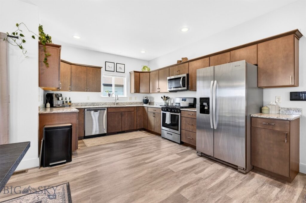 1306 Scooter Lane, Belgrade MT 59714