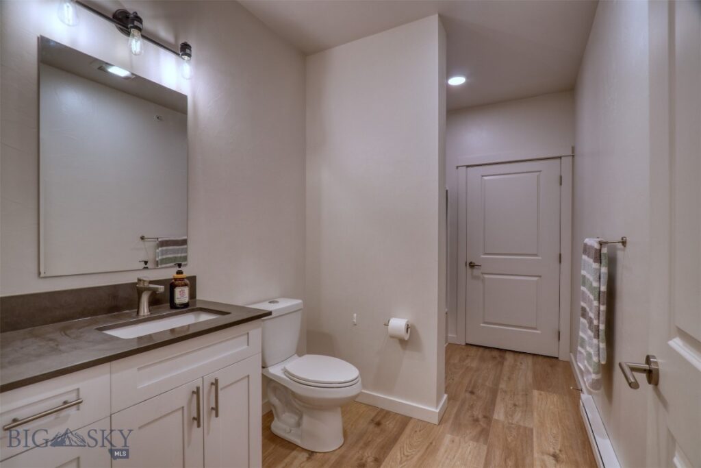 2221 Willow Drive, Livingston MT 59047