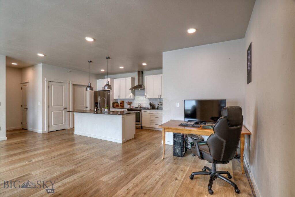 2221 Willow Drive, Livingston MT 59047