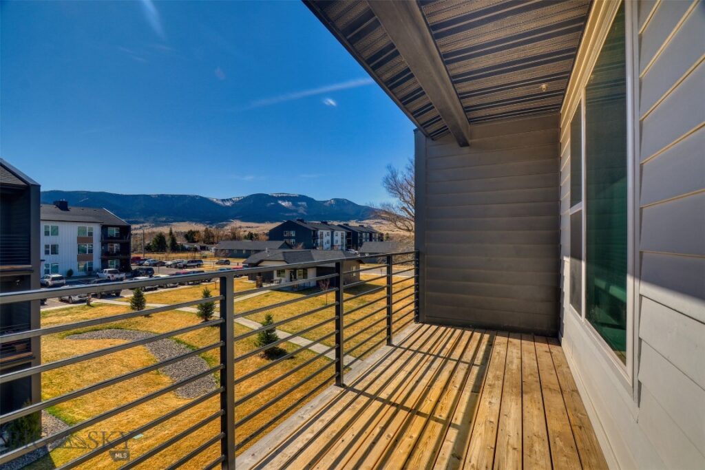 2221 Willow Drive, Livingston MT 59047
