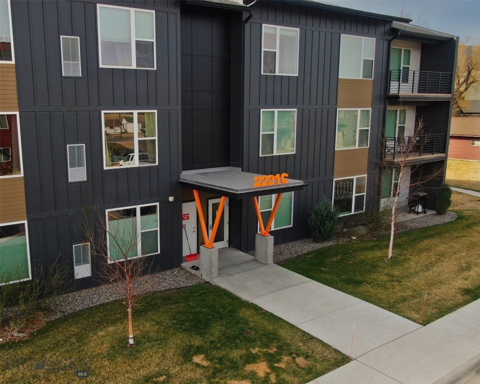 2221 Willow Drive, Livingston MT 59047