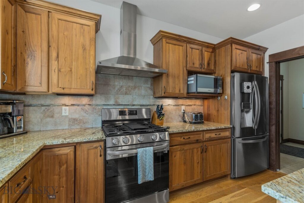 3381 S 27th Avenue, Bozeman MT 59718