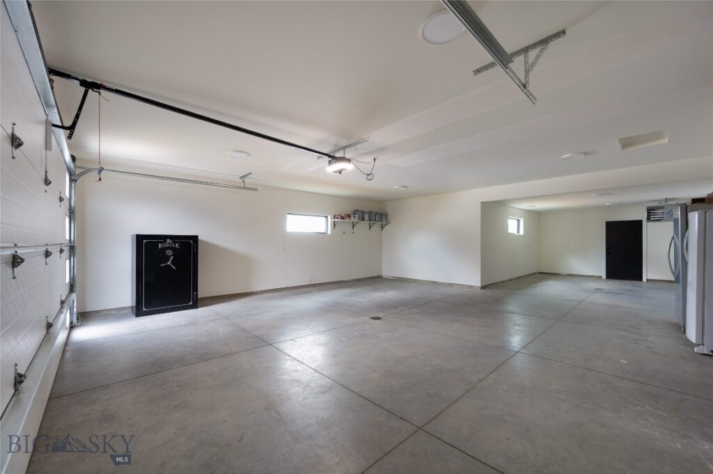 34 Battle Peak Court, Bozeman MT 59718