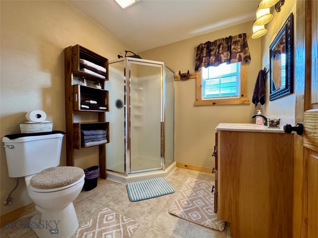 2 Cielo Grande Dr, Livingston MT 59047