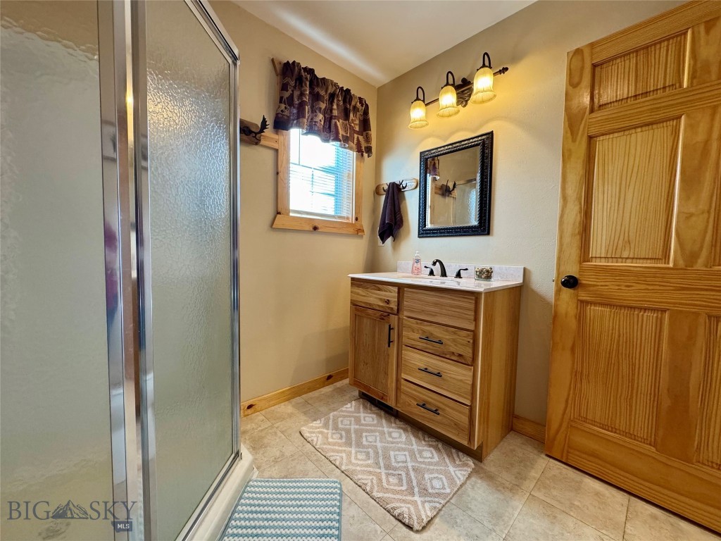 2 Cielo Grande Dr, Livingston MT 59047