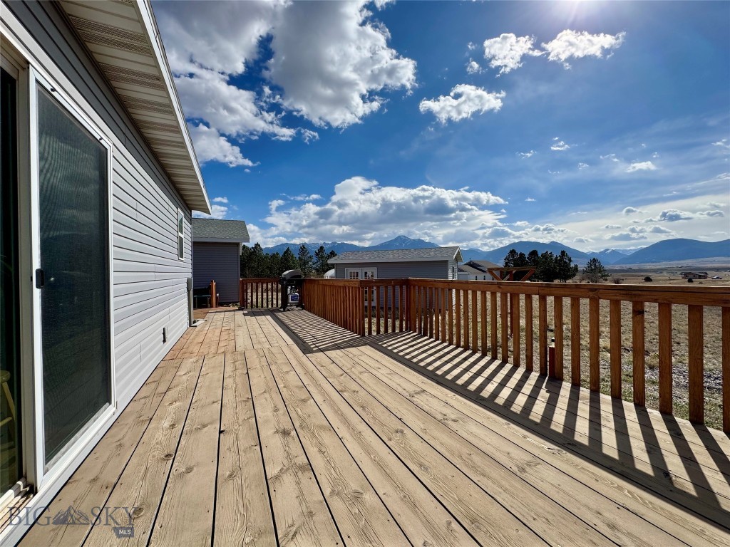 2 Cielo Grande Dr, Livingston MT 59047