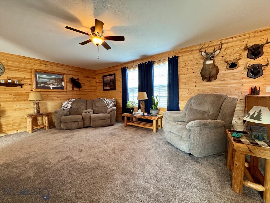 2 Cielo Grande Dr, Livingston MT 59047