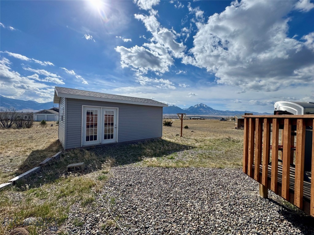 2 Cielo Grande Dr, Livingston MT 59047