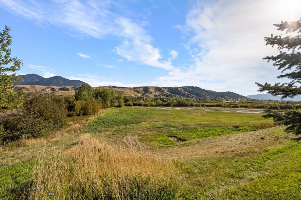 150 Village Crossing Way, Bozeman MT 59715