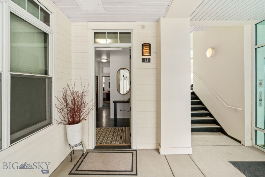 150 Village Crossing Way, Bozeman MT 59715