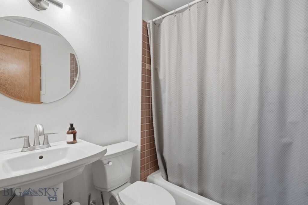 1110 S 3rd, Bozeman MT 59715