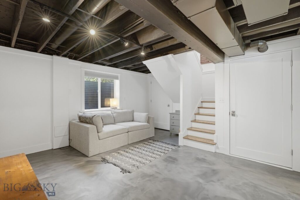 1110 S 3rd, Bozeman MT 59715