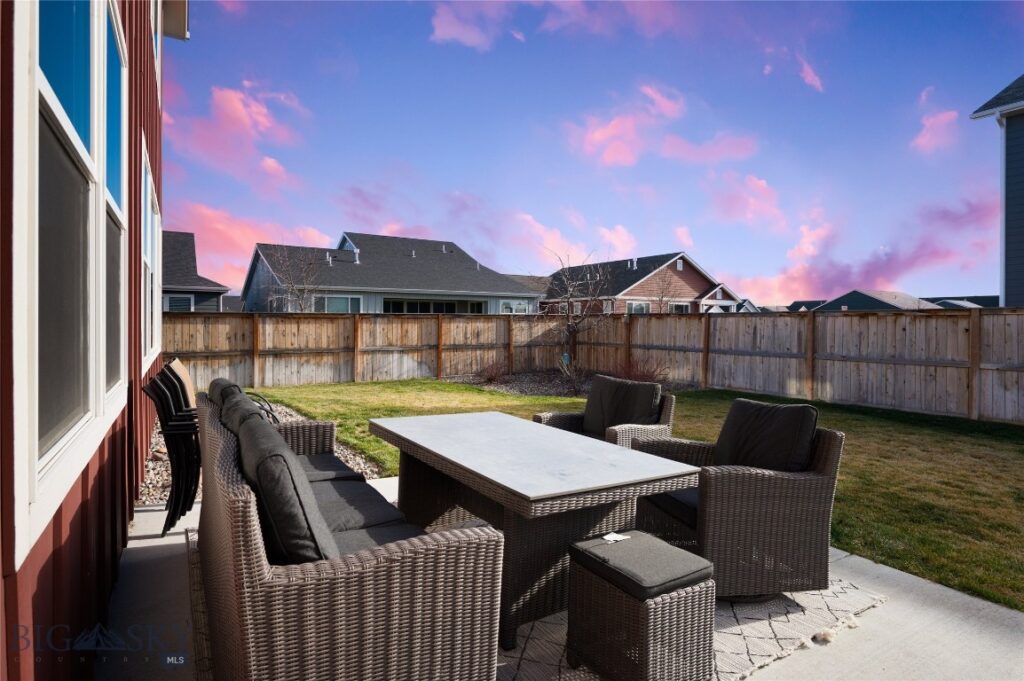 1502 Deadwood Loop, Belgrade MT 59714