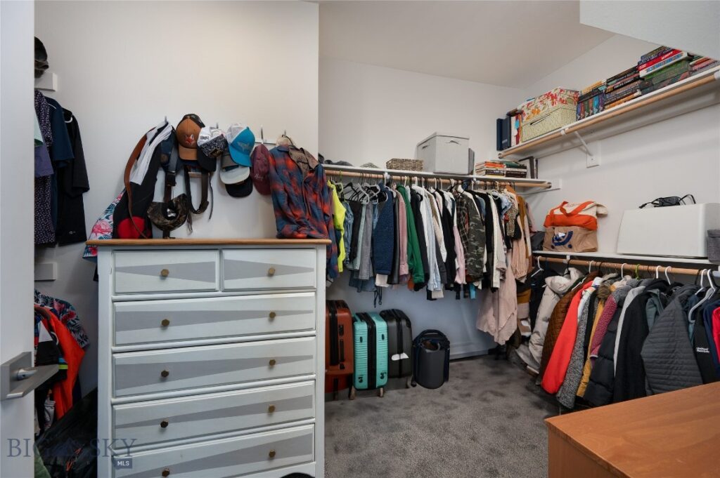 1502 Deadwood Loop, Belgrade MT 59714