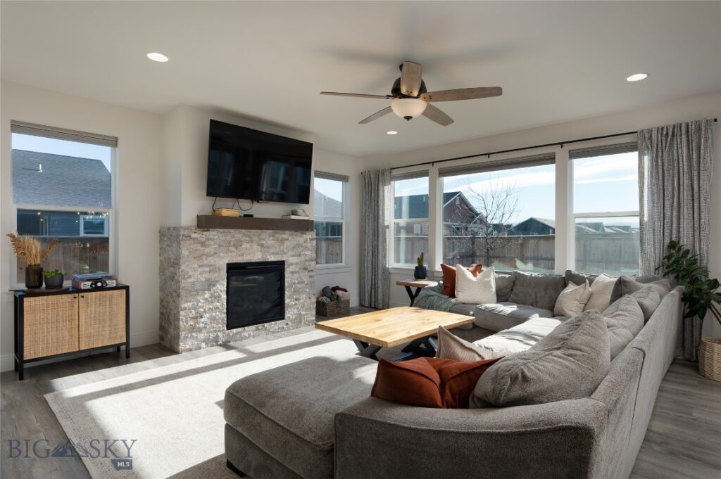 1502 Deadwood Loop, Belgrade MT 59714