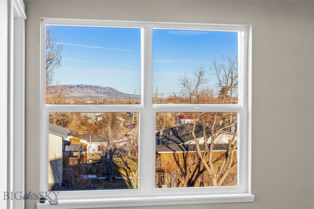 607 N L Street, Livingston MT 59047