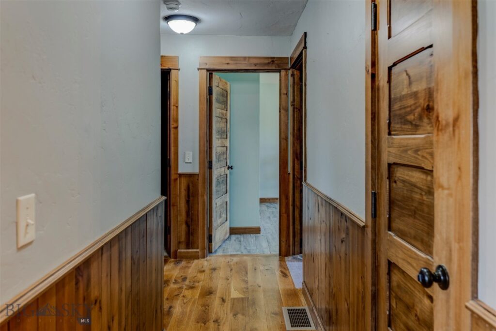 710 Nebula, Livingston MT 59047