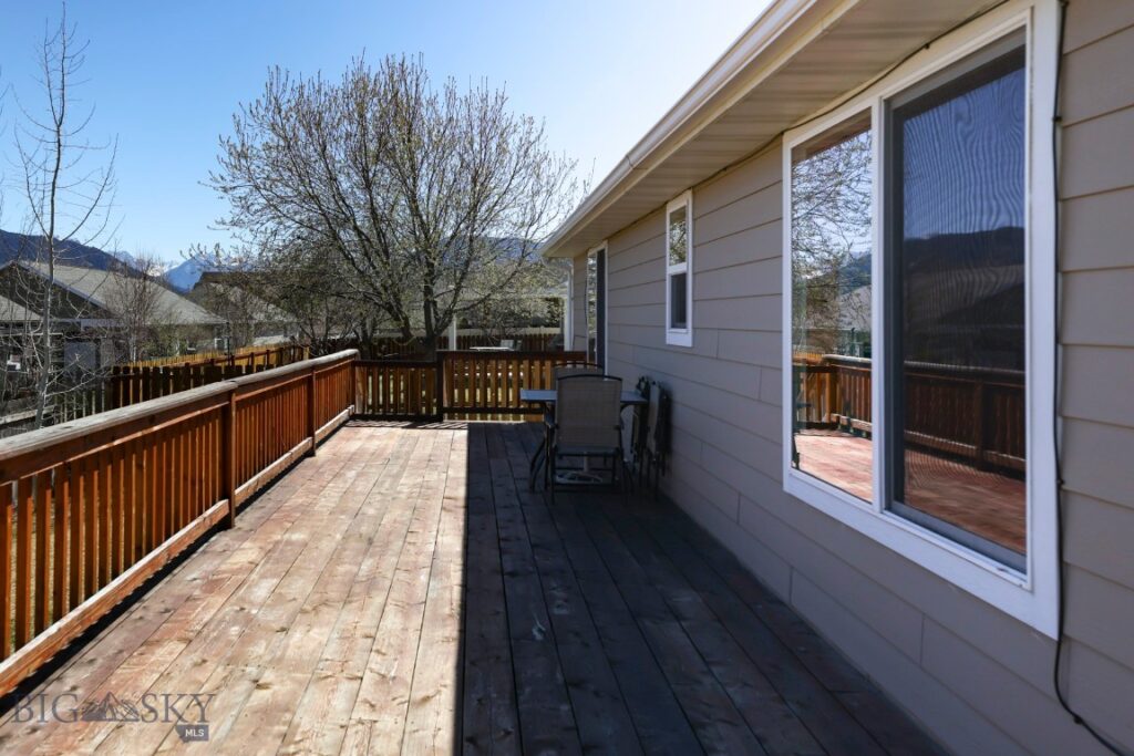 710 Nebula, Livingston MT 59047