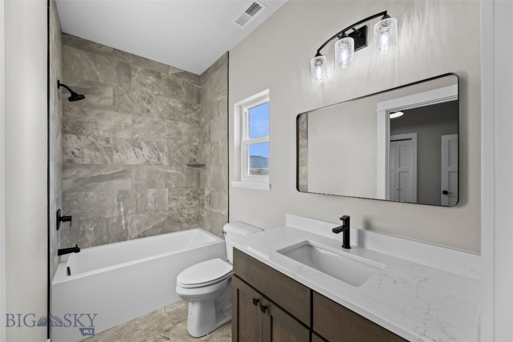 611 N L Street, Livingston MT 59047