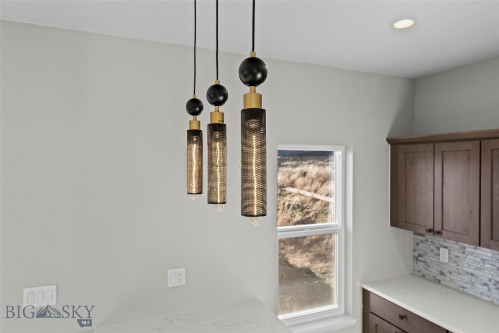 613 N L Street, Livingston MT 59047