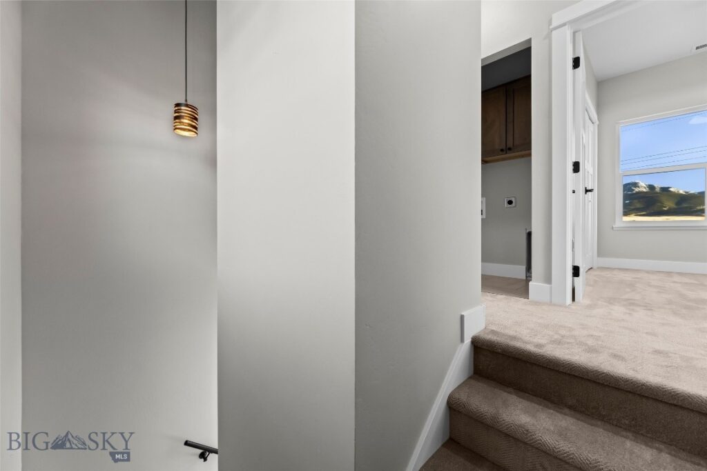 613 N L Street, Livingston MT 59047