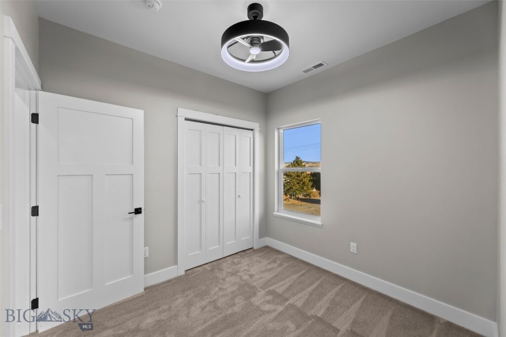 613 N L Street, Livingston MT 59047