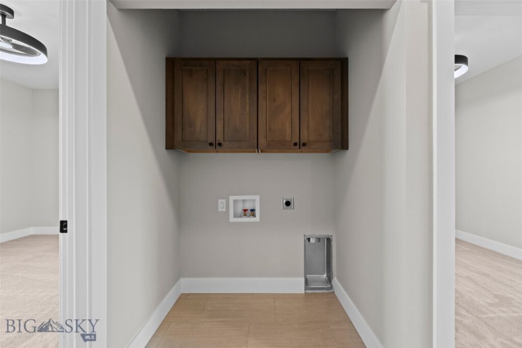 613 N L Street, Livingston MT 59047