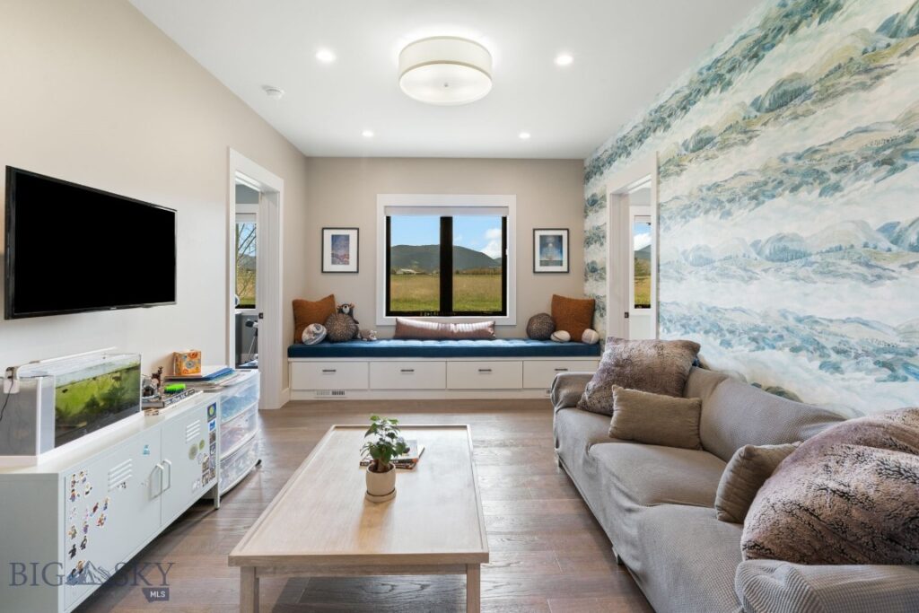 232 High Lonesome Trail, Bozeman MT 59718
